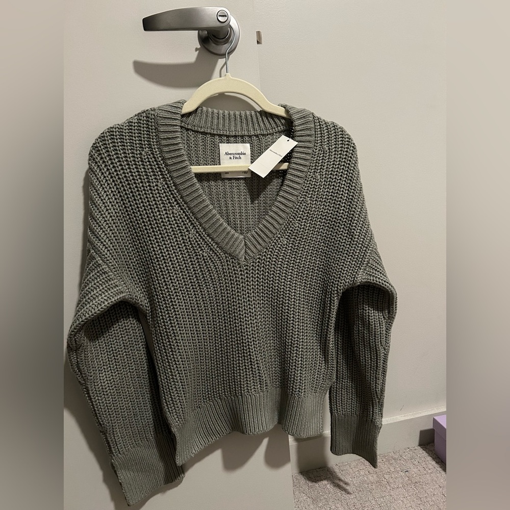 Abercrombie and Fitch Sweater